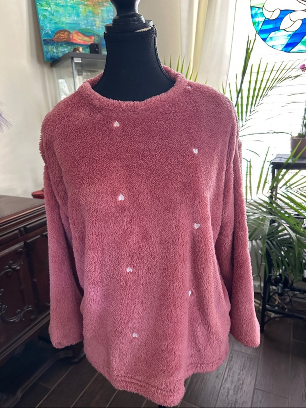 Cozy Plush Heart-Accent Pullover Sweater - Dusty Rose
